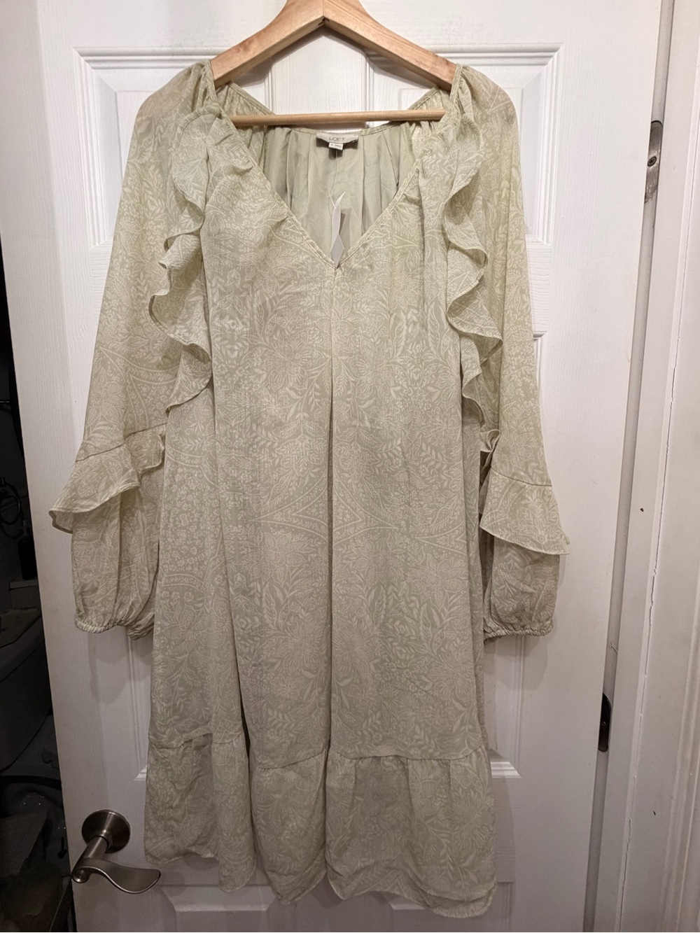 LOFT Boho Sage Green Floral Ruffle Midi Dress #boho #fall